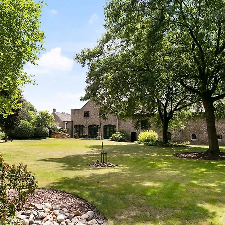 De Grote Waaij 3* Well (Limburg)