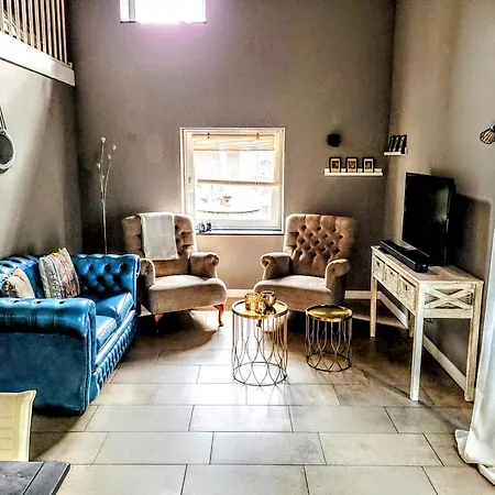 Couette-café De Grote Waaij Well (Limburg)