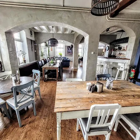 De Grote Waaij 3* Well (Limburg)