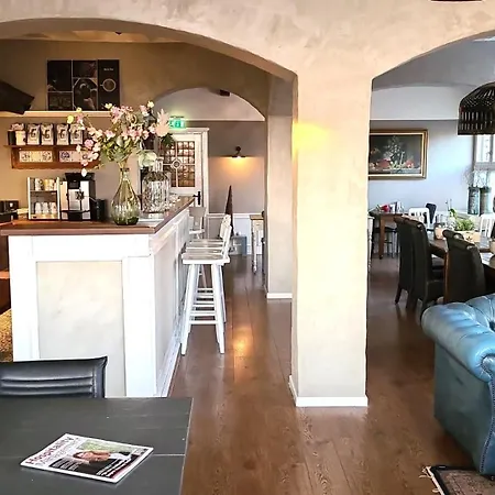 De Grote Waaij 3* Well (Limburg)