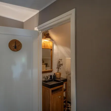 De Grote Waaij Couette-café