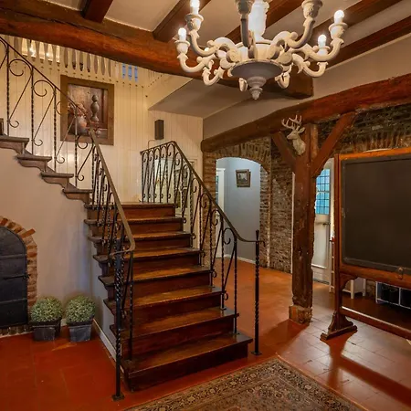 Couette-café De Grote Waaij Well (Limburg)