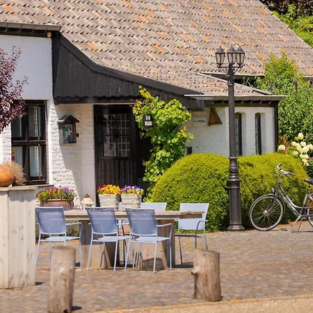 De Grote Waaij Bed & Breakfast 3*