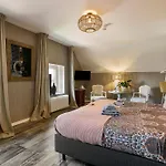De Grote Waaij 3* Well (Limburg)